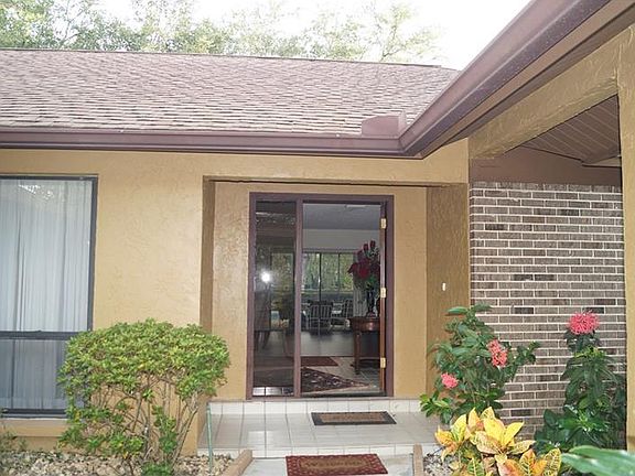 3rd image of 5703 Ainsworth Ct