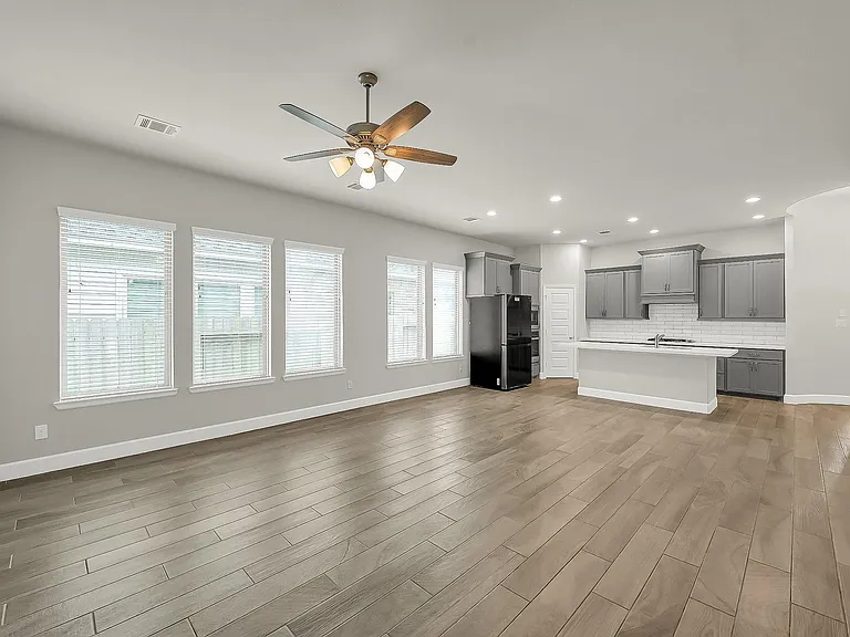 328 Rise Ln — Photo 24