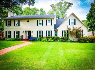9 Bent Tree Dr, Little Rock, AR 72212