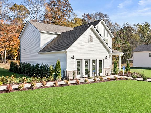 4th image of 766 Moray Ln