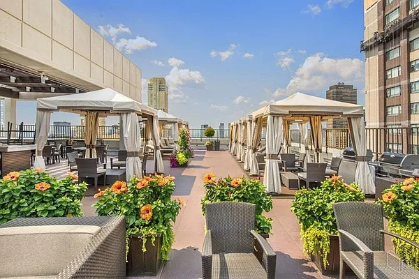 Rented by Halstead Real Estate | media 10