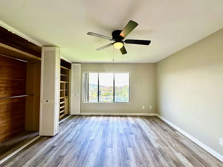 821 America Way — Photo 23