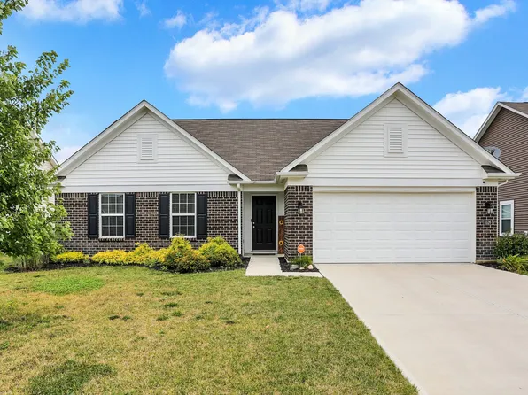 5526 Wood Spring Ln, McCordsville, IN 46055