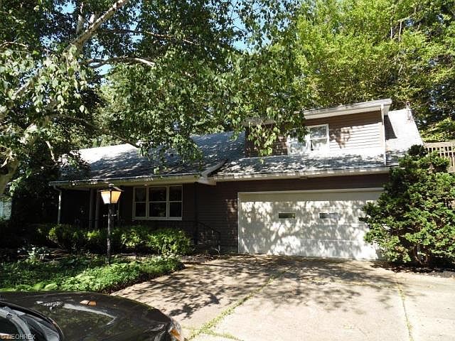 1st image of 1755 Shady Ln