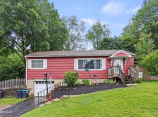 23 Farnsworth Ter, Pittsfield, MA 01201