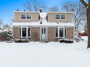 828 N Webster Ave, De Pere, WI 54115