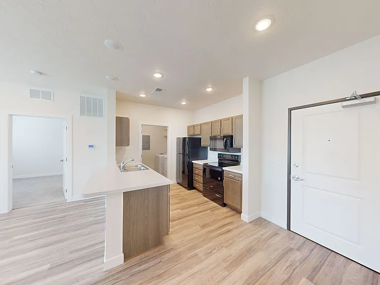 1720 Morningside Ave — Photo 22