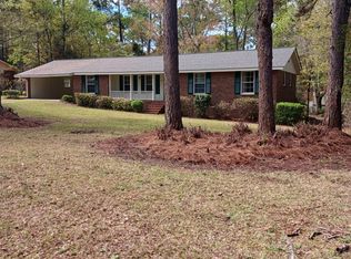 119 Bull St, Swainsboro, GA 30401