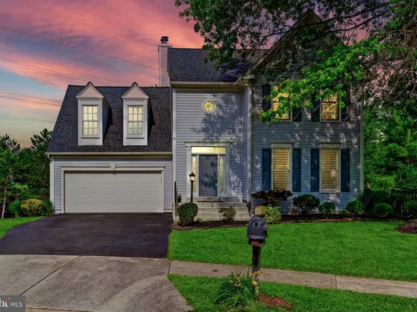 20932 Cox Mills Ct, Ashburn, VA 20147