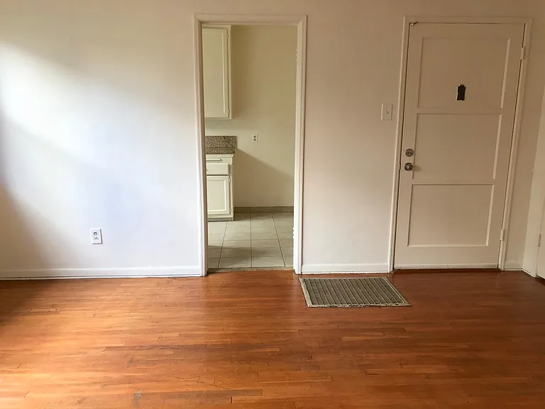 1213 E Ocean Blvd #5 — Photo 4