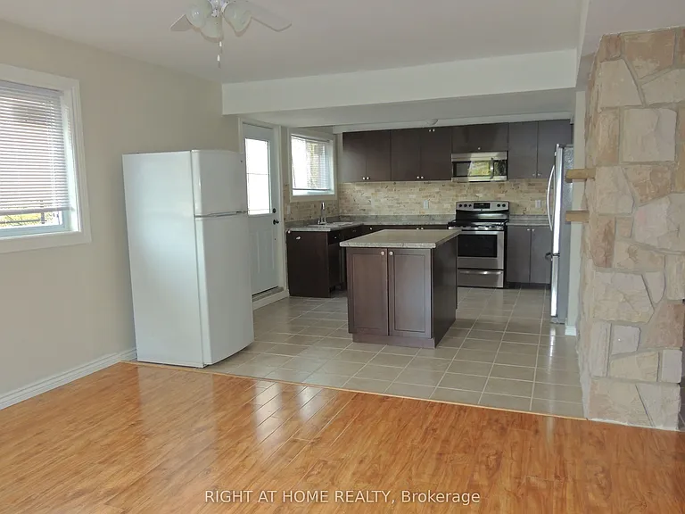 66 Bayview Dr #B — Photo 3