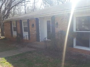 106 Bollingbrook Dr, Charlottesville, VA 22911