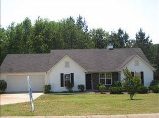 1404 Princeton Dr, Statham, GA 30666