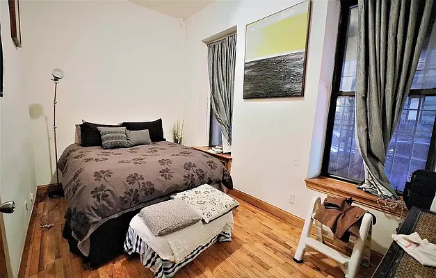 Rented by City Stop Realty | media 6