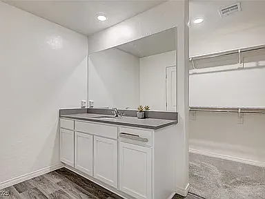 1624 Desert Path Ave — Photo 36