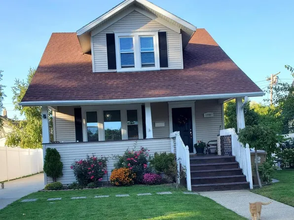 1706 71st STREET, Kenosha, WI 53143