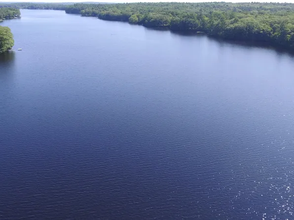 15 North Atwood Lane, Bristol, ME 04539