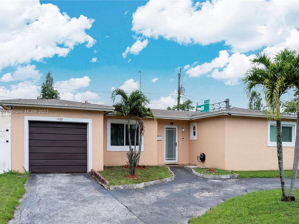 1st image of 1480 NW 52nd Ave