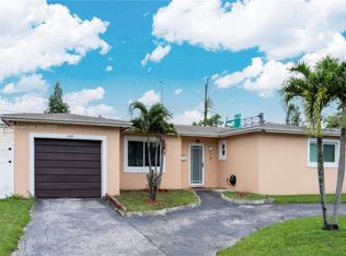 1480 NW 52nd Ave, Lauderhill, FL 33313
