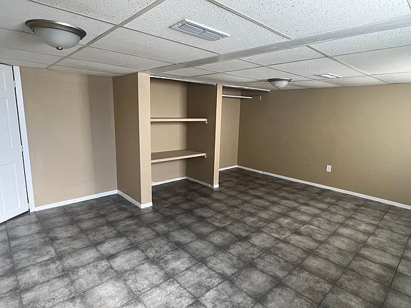 4th image of 4805 Indianapolis Blvd #B