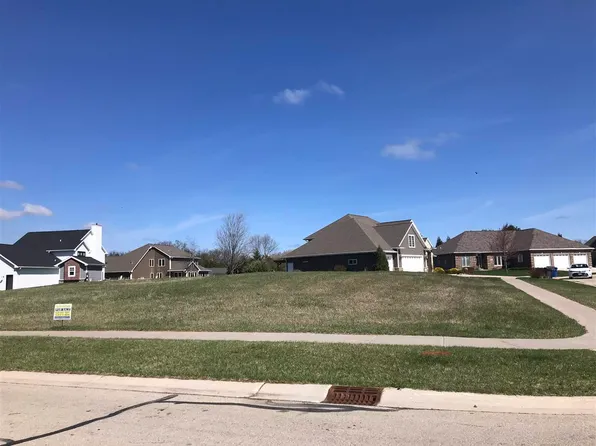 2125 Lucille Ct #6, Green Bay, WI 54313