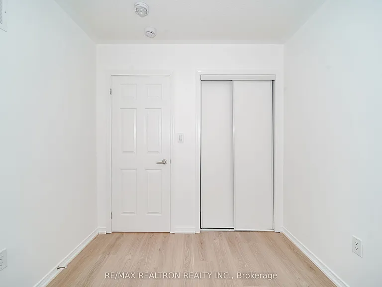 2560 Earleville Path — Photo 24