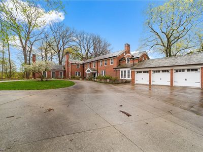 3700 Hughstowne Dr, Akron, OH, 44333