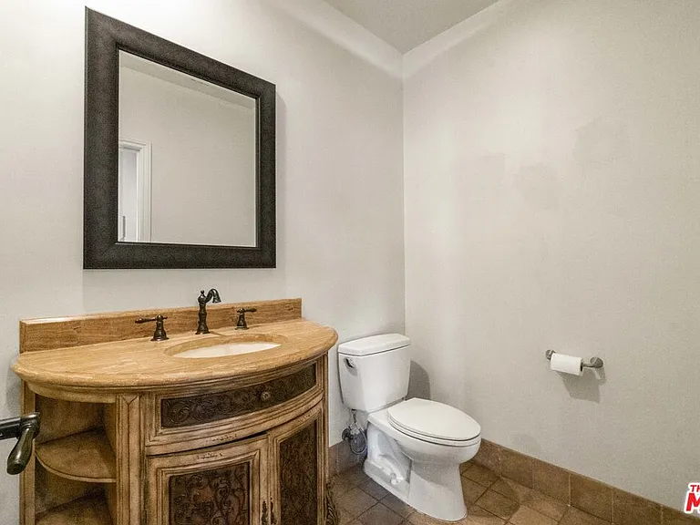 10765 Wilkins Ave #3 — Photo 23