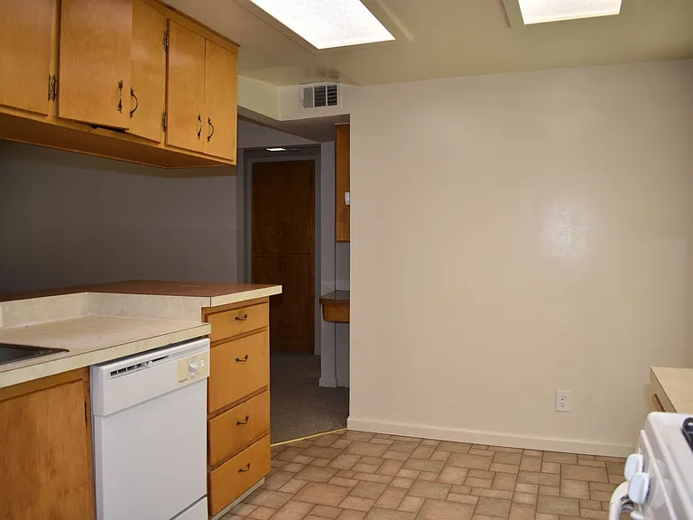 3794 Circle Dr — Photo 5