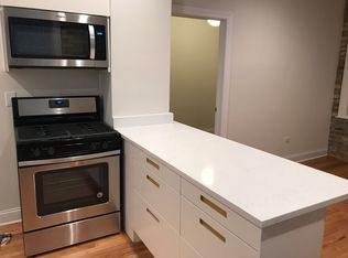 1352 N Greenview Ave UNIT R1F, Chicago, IL 60642