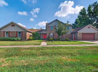 4931 Theiss Rd, Saint Louis, MO 63128