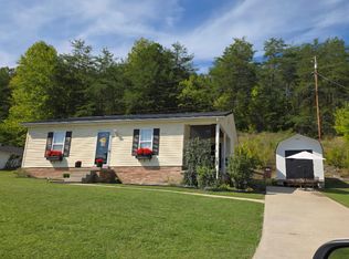 77 Scott Hill Rd, Irvine, KY 40336