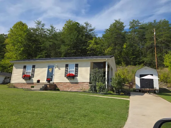 77 Scott Hill Rd, Irvine, KY 40336