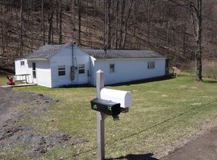 1077 W Valley Rd, Preble, NY 13141