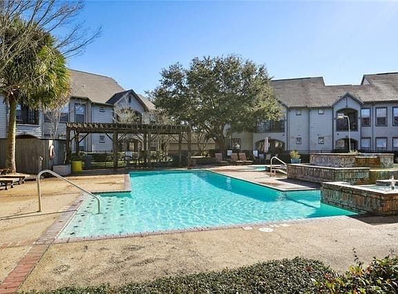 3rd image of 350 Emerald Forest Blvd APT 4103
