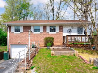 1305 Hixson Ave, Hixson, TN 37343