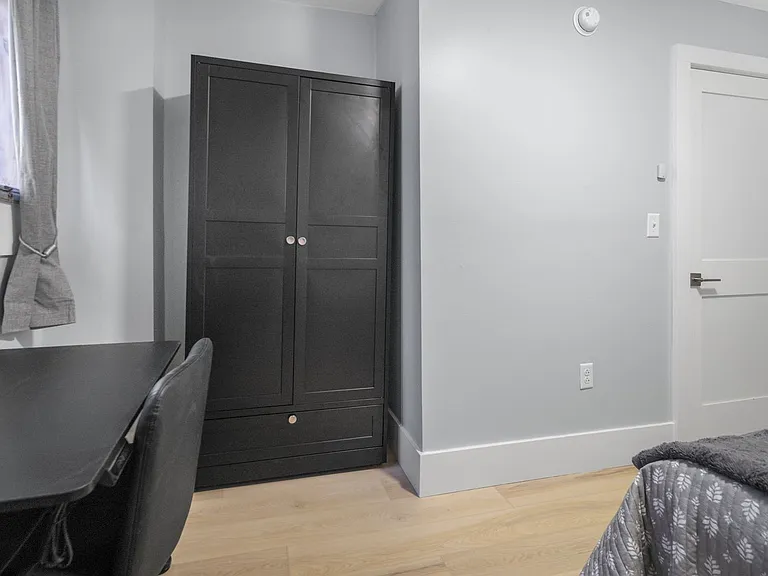 104 Harvard Pl — Photo 206