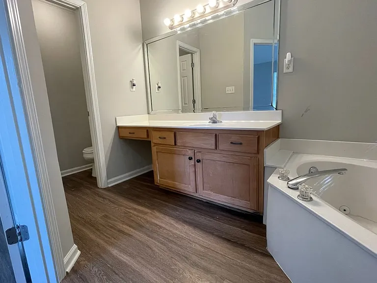 5616 Corvin Ln — Photo 6