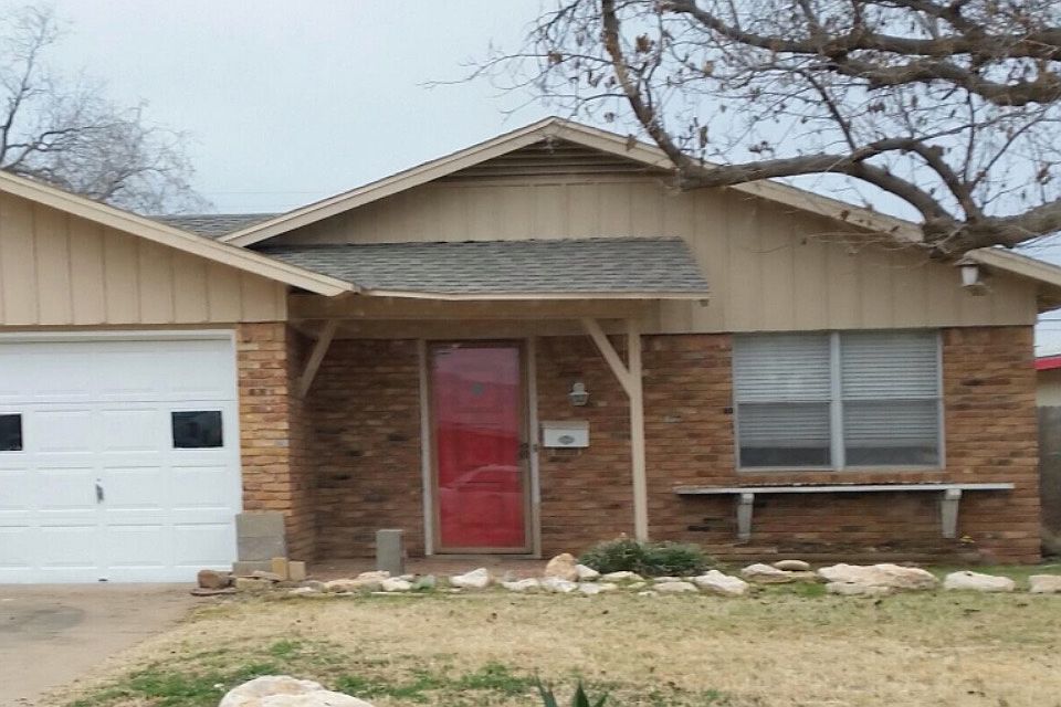 1st image of 120 N Dewberry Dr