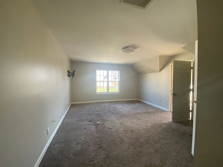 12129 Hampton Place Dr — Photo 21