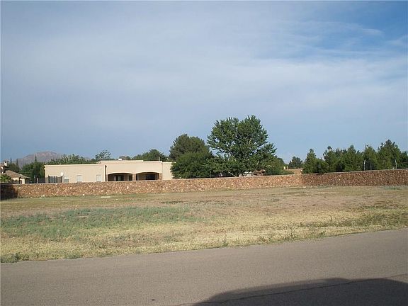 3rd image of 5524 Milray Dr