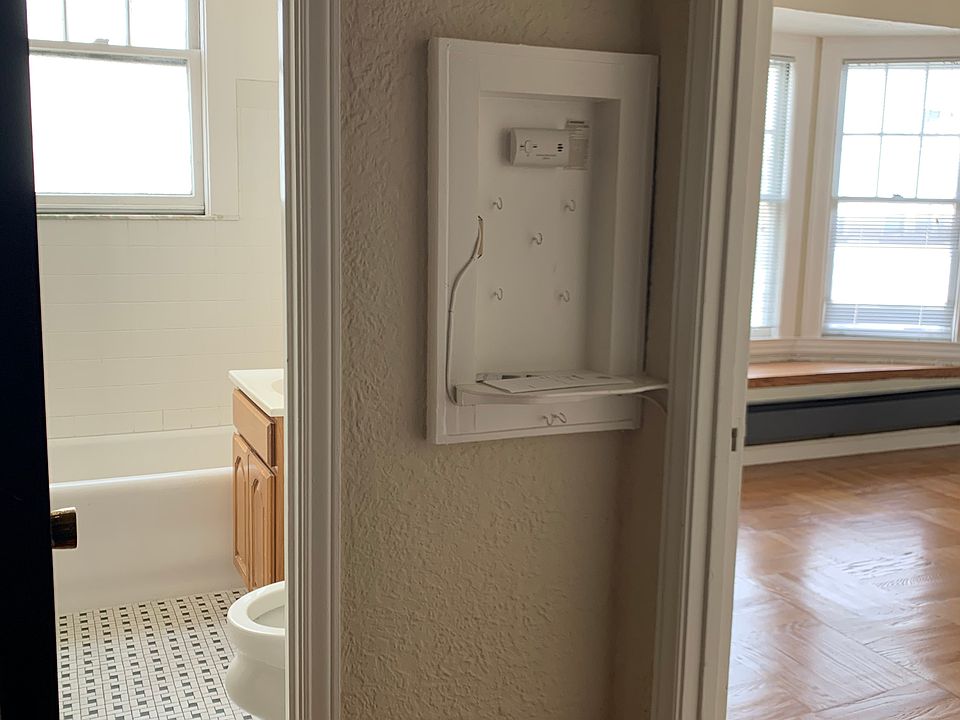 1st image of 1901 Beach St APT 2