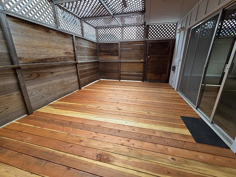 70 64th Pl — Photo 13