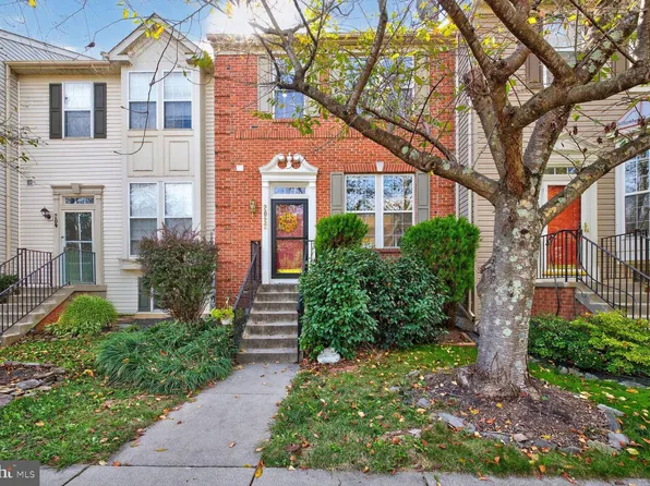 2022 Sumner Dr, Frederick, MD 21702