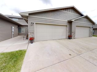 4418 W Townsley Pl, Sioux Falls, SD 57108