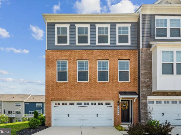 2111 Sarazan Way, Bowie, MD 20721