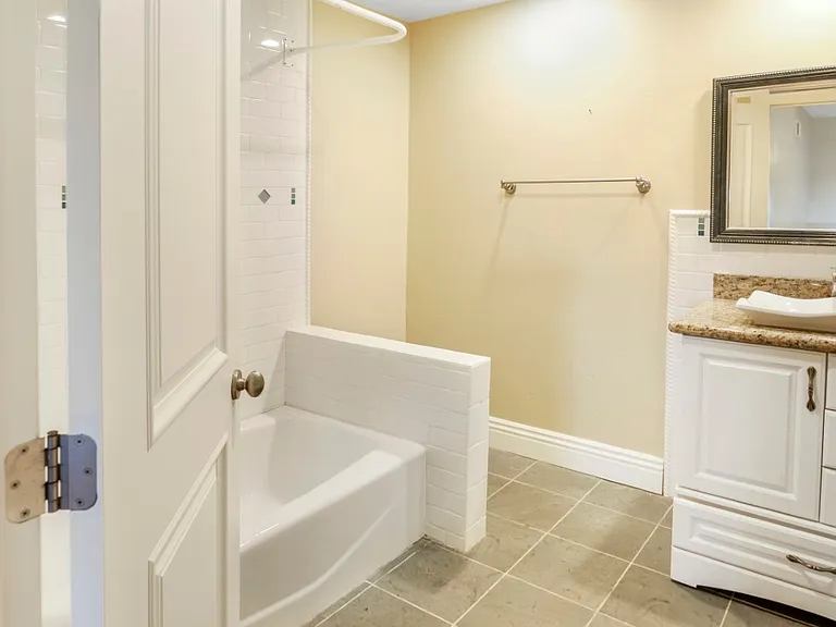 32722 Seven Seas Dr — Photo 21