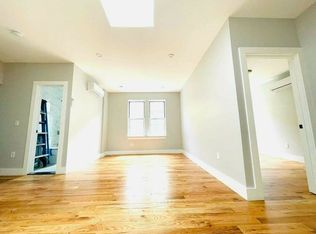 217 E 96th St #1, Brooklyn, NY 11212