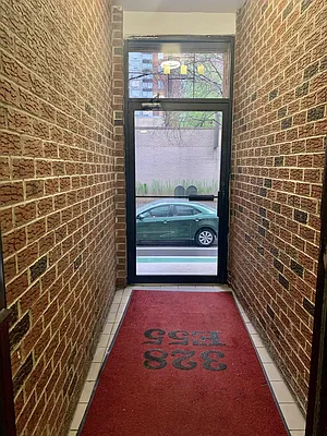 Rented by Bond New York | media 15