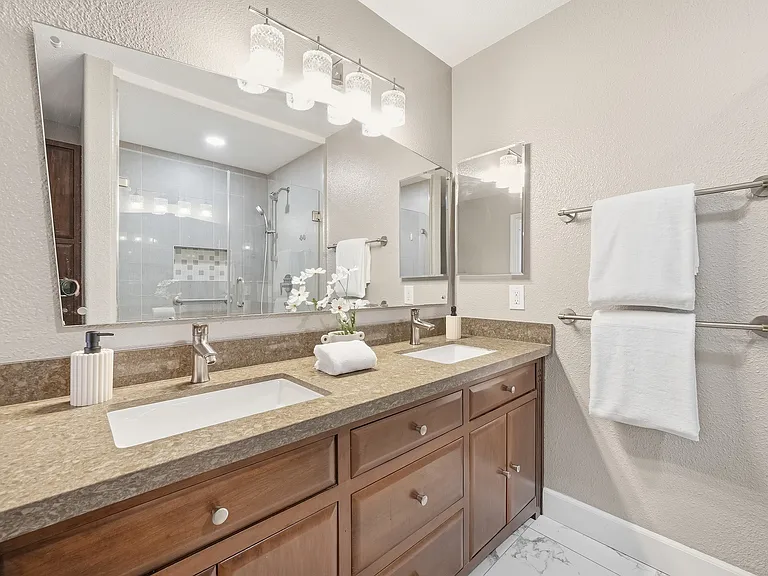 902 Sunrose Ter #104 — Photo 16